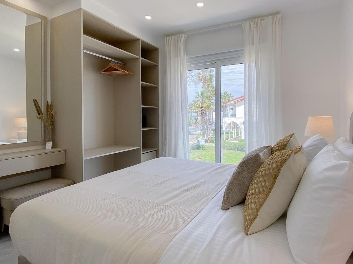Phaedrus Living: Seaview Luxury Flat Limnaria 134 Lägenhet Paphos Exteriör bild