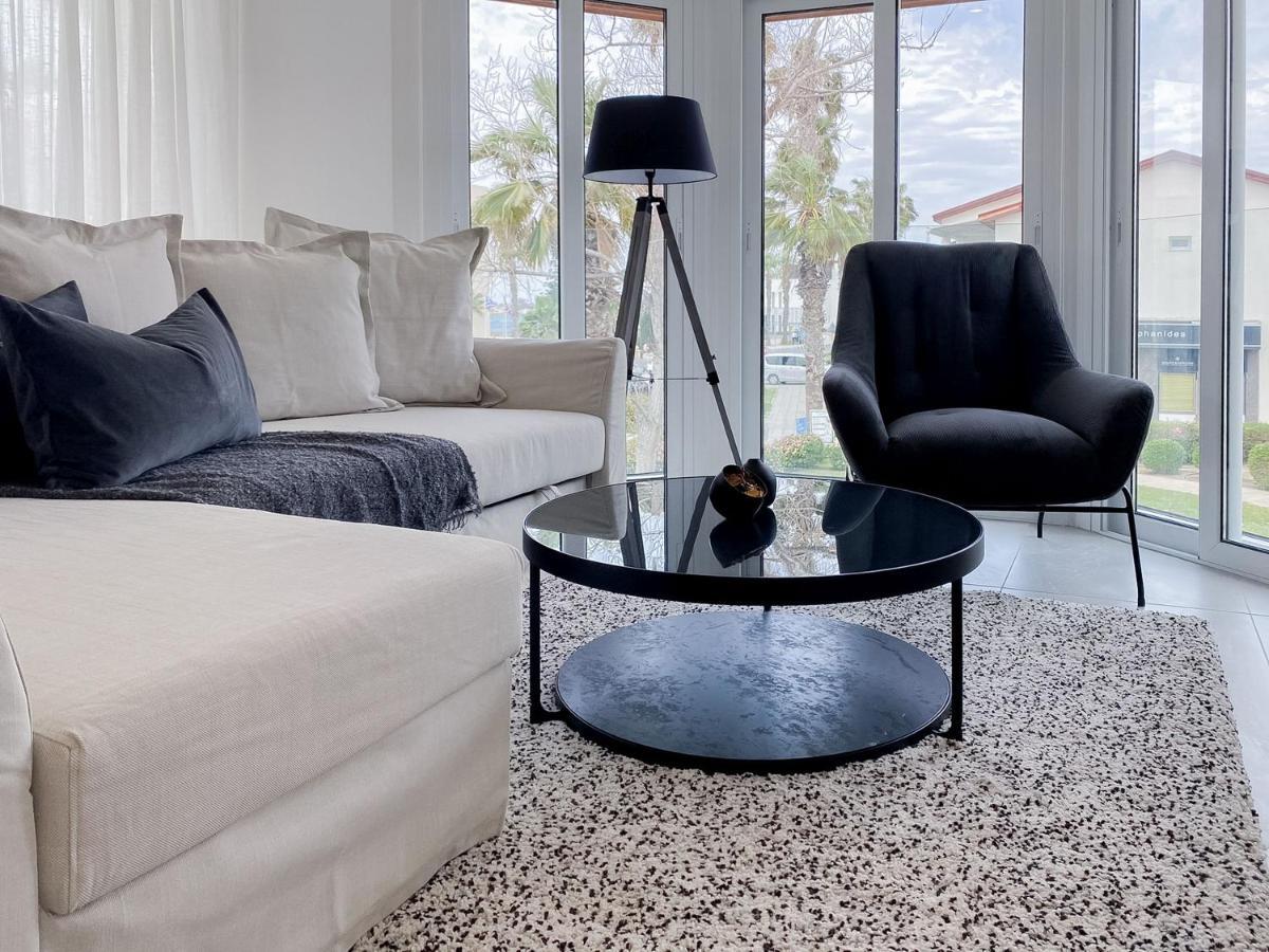 Phaedrus Living: Seaview Luxury Flat Limnaria 134 Lägenhet Paphos Exteriör bild